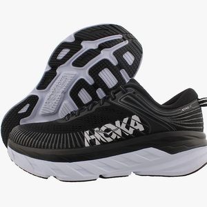 Hokas Bondi 7 in black
